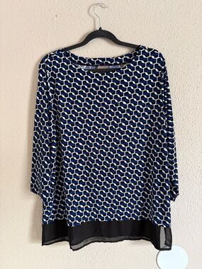 Chico's Blue and White Geometric Long Sleeve Top with Sheer Hem